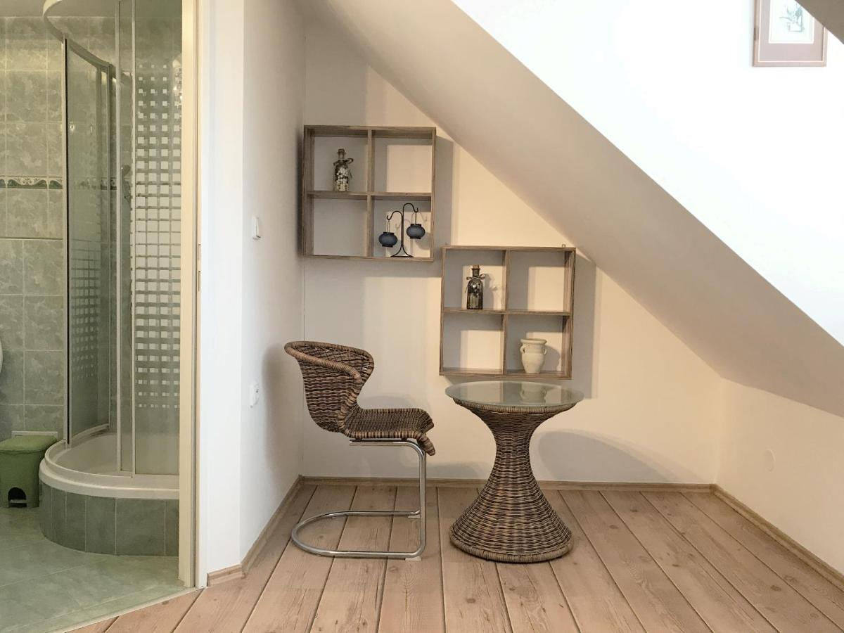 Pension Bernartice Экстерьер фото